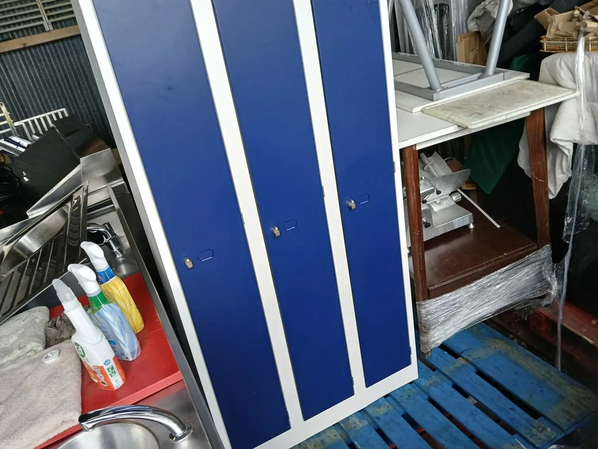Sports lockers (3 x1)  new delivered - Image 2