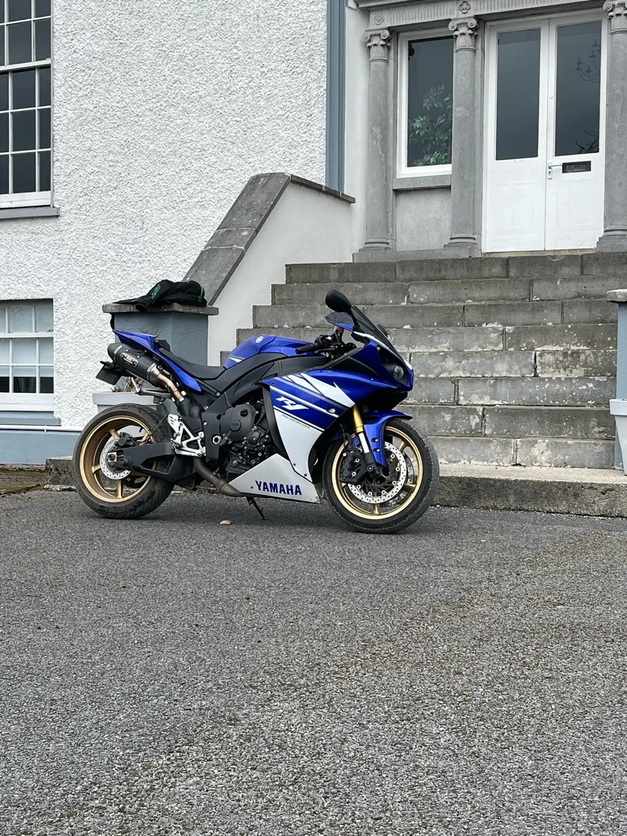 Yamaha r1 2010 Big Bang - Image 4