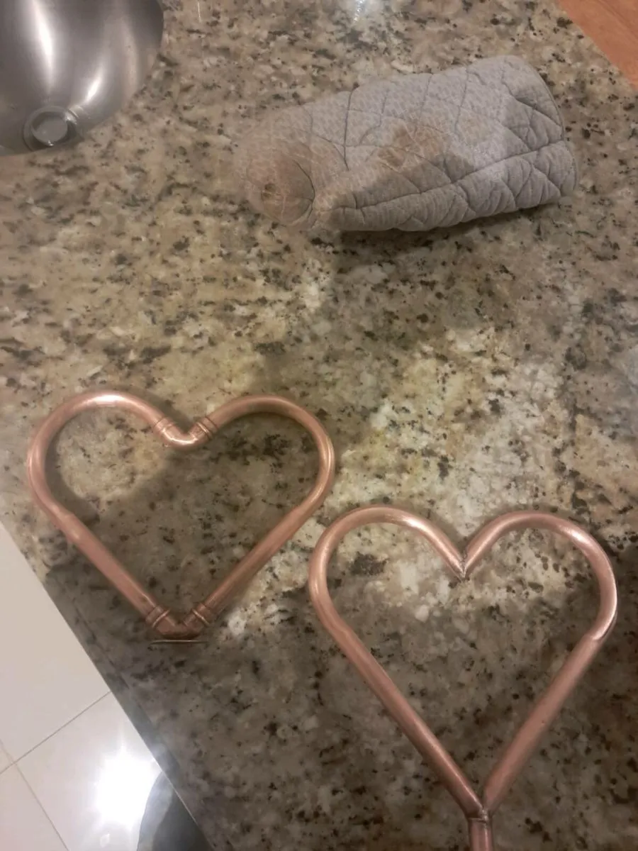 Handmade copper hearts - Image 1