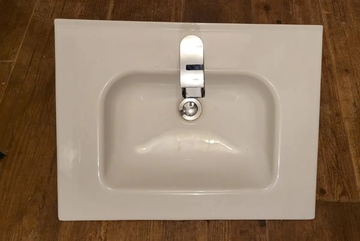 Sink / wash hand basin - Image 1