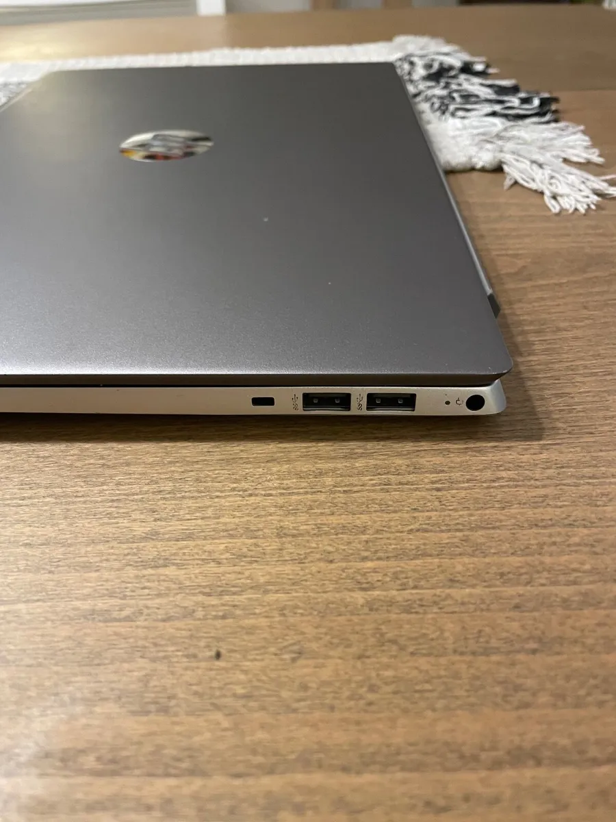 HP Pavilion Laptop - Image 2