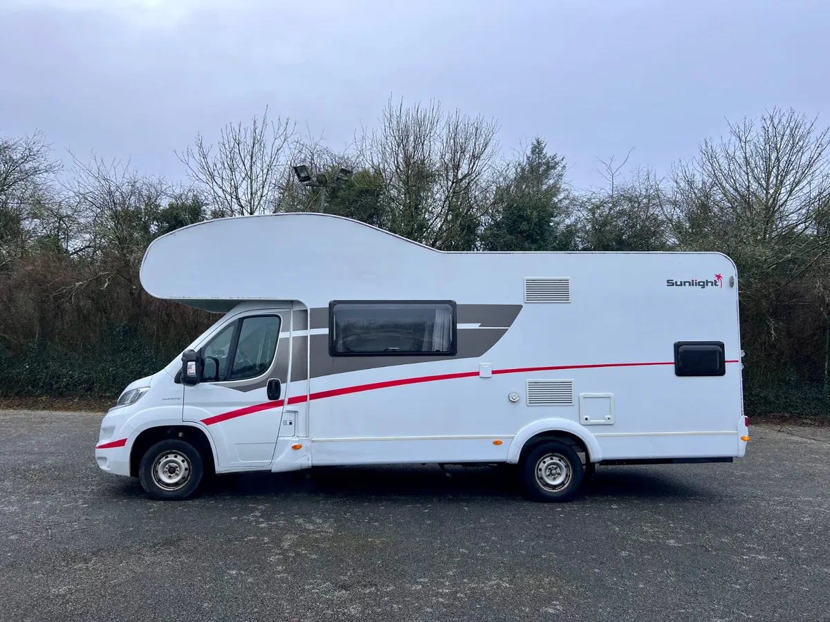 2020 Sunlight A72 motorhome☀️ - Image 4