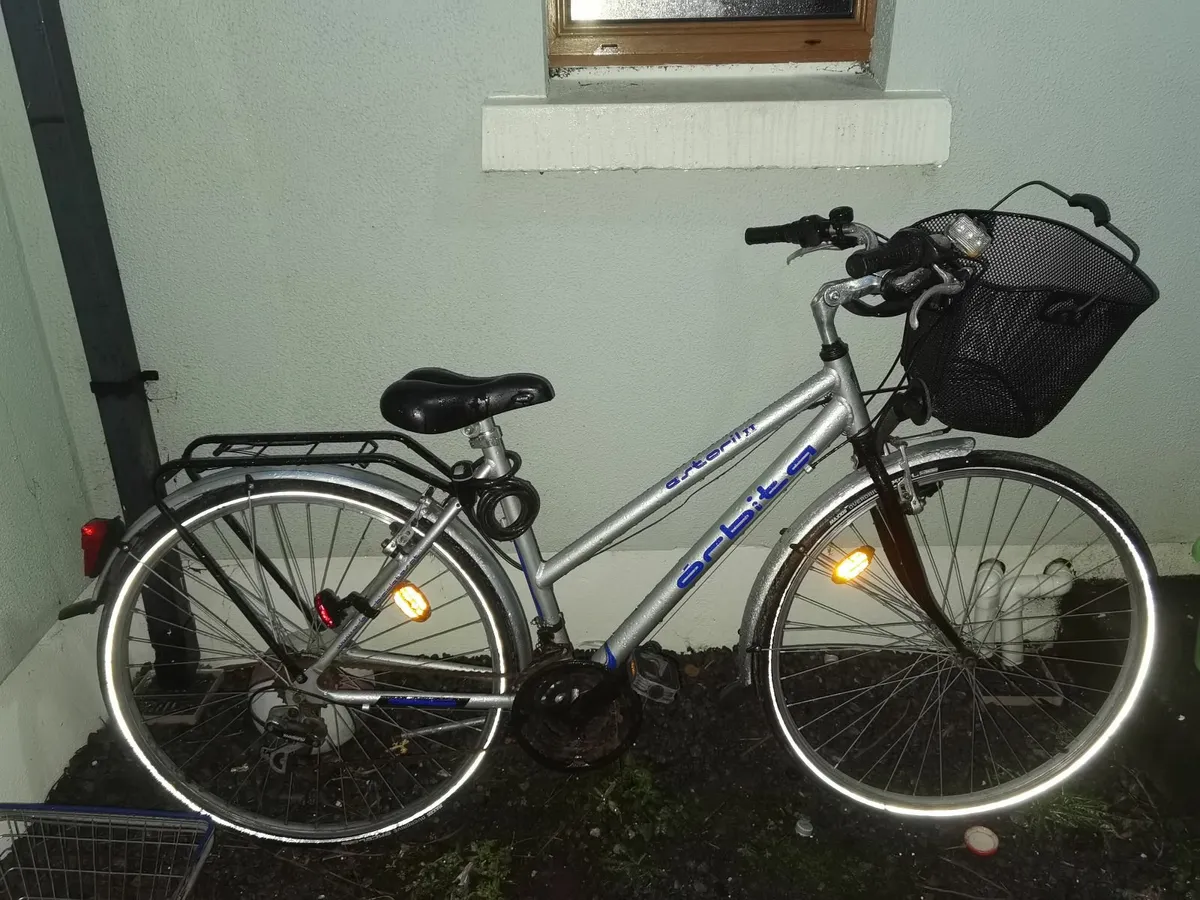 Ladies bike - Image 1