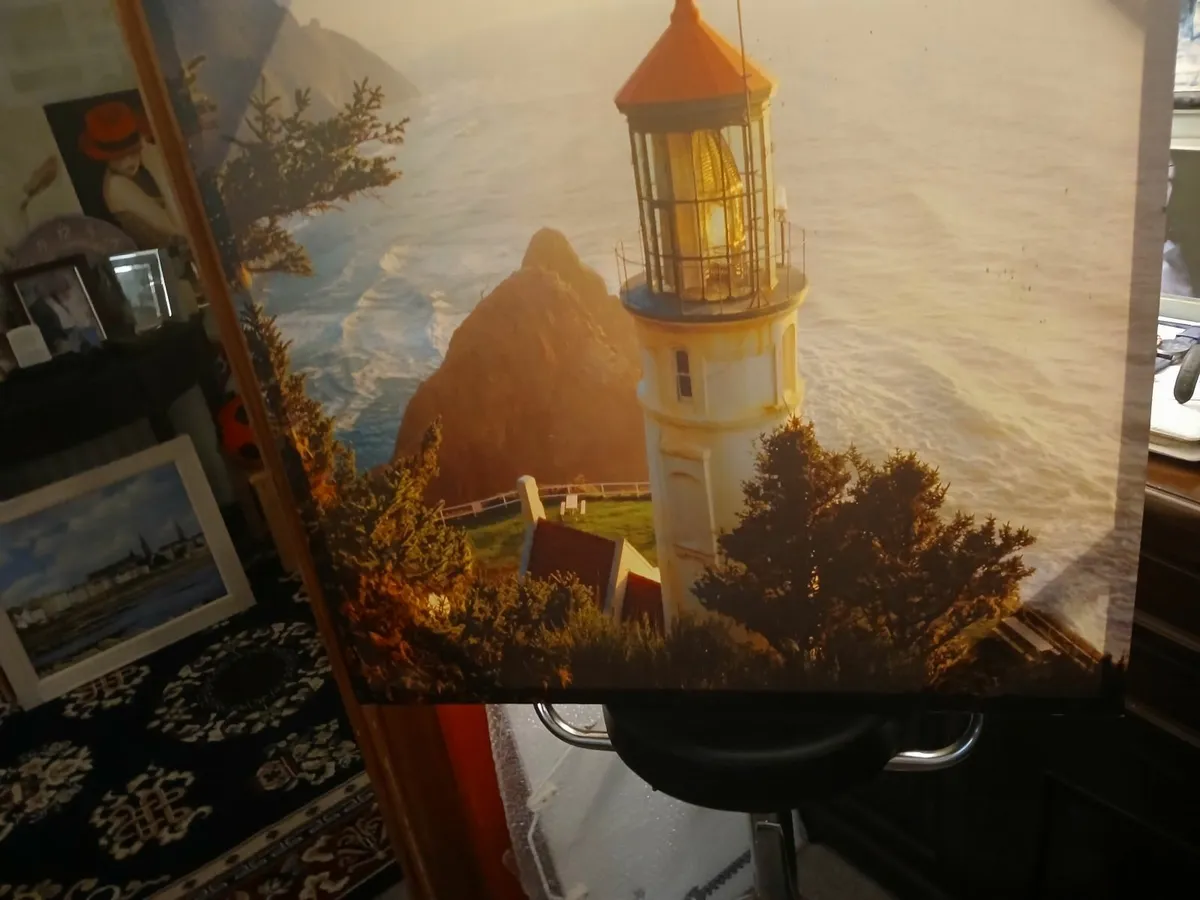 Light house on canvas frane deliverd - Image 1