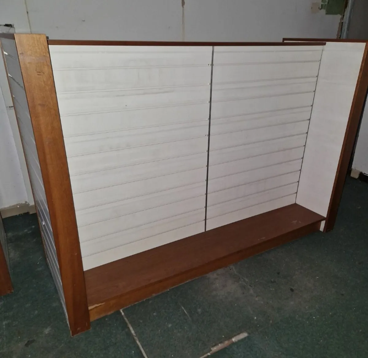 Shop shelving anf fitting - Image 4