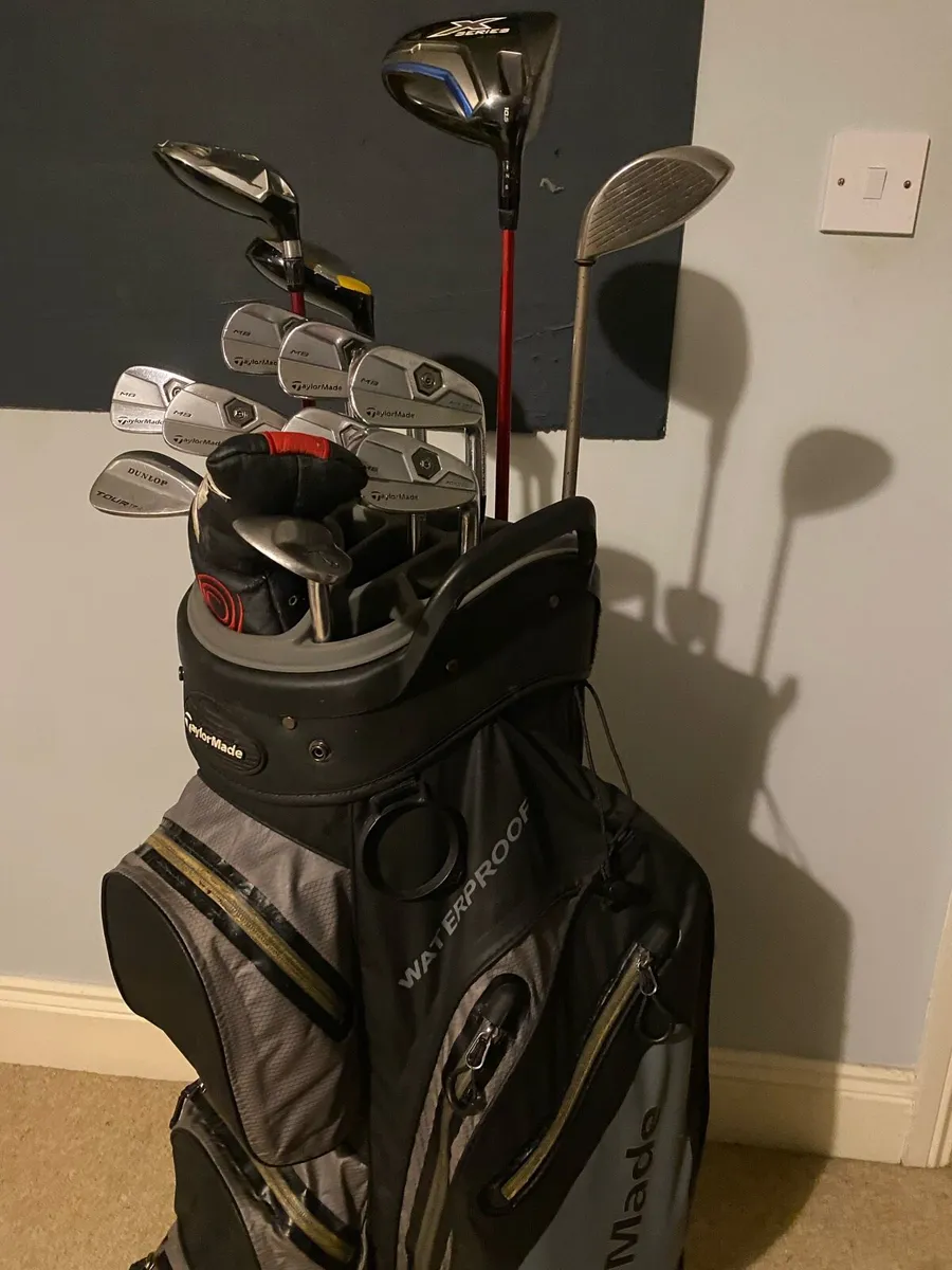 14 club golf set and Taylormade bag - Image 2