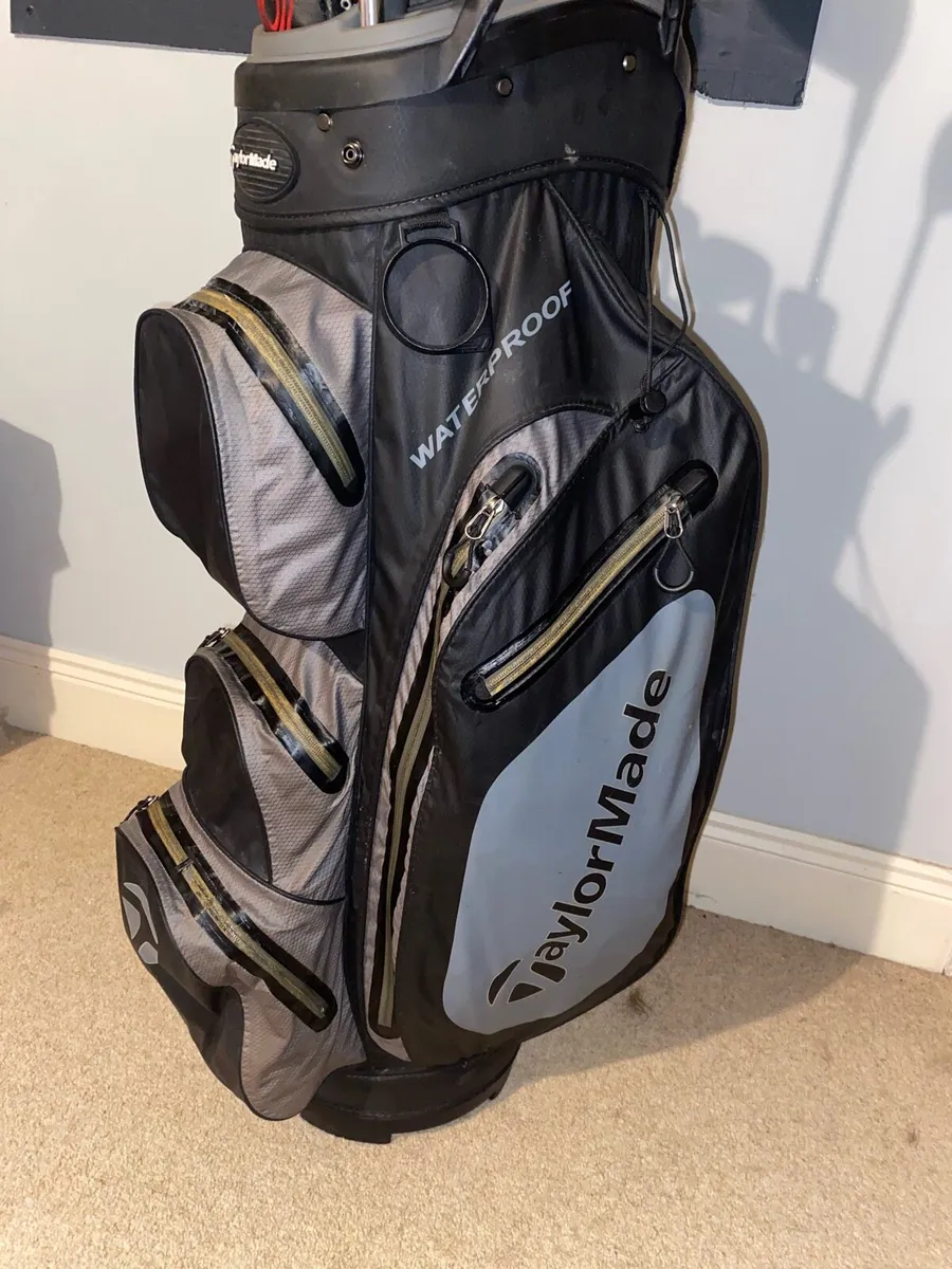 14 club golf set and Taylormade bag - Image 4