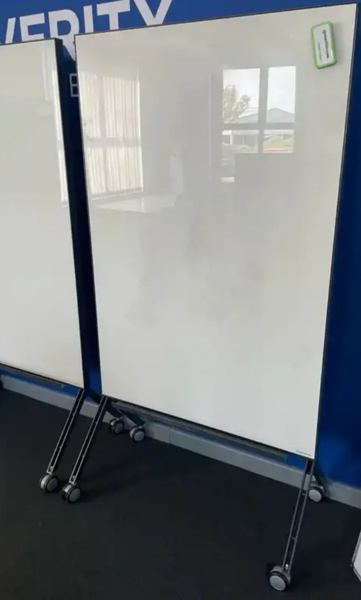 Mobile glass whiteboards (4 available)