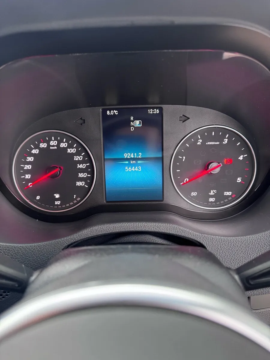 Mercedes Sprinter 319 auto - immaculate- low Kms - Image 3