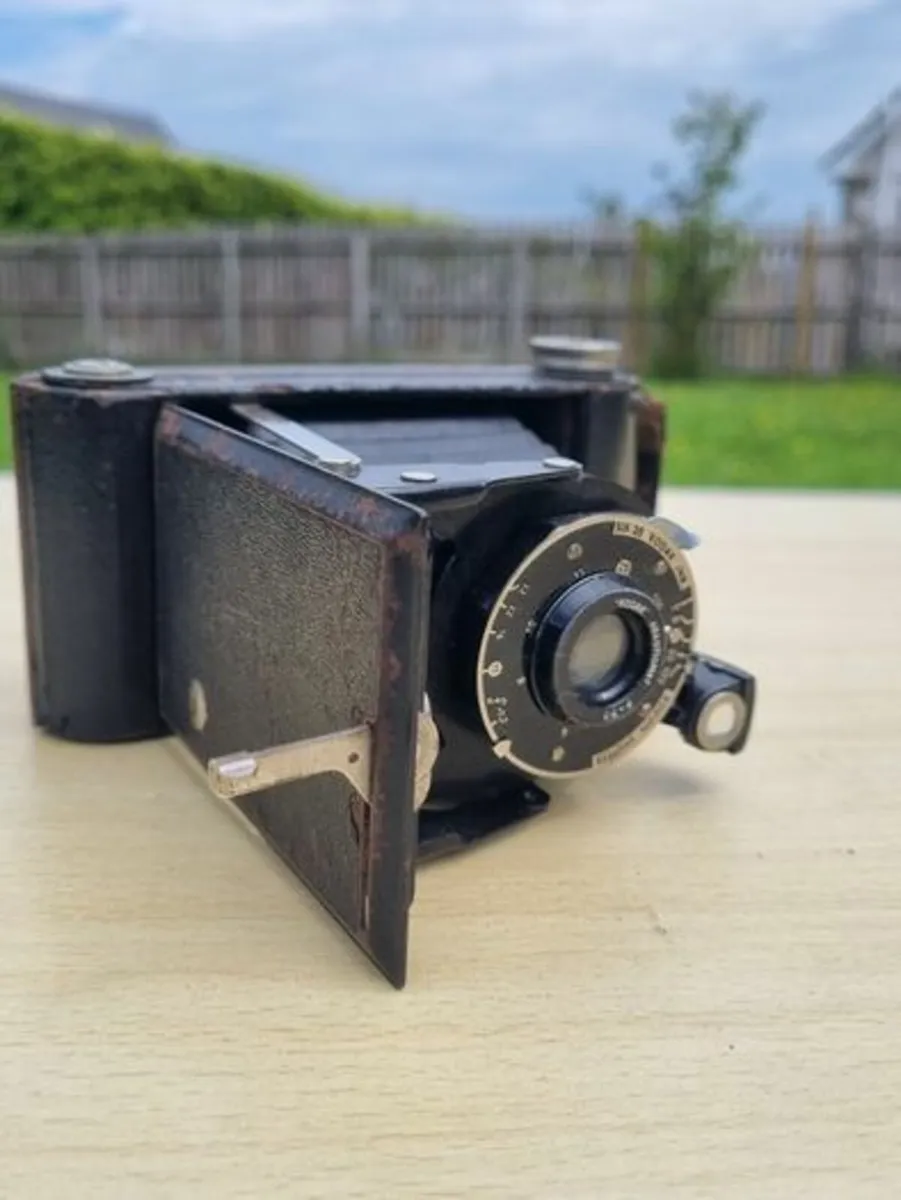 kodak six 20 junior folding camera - Image 4