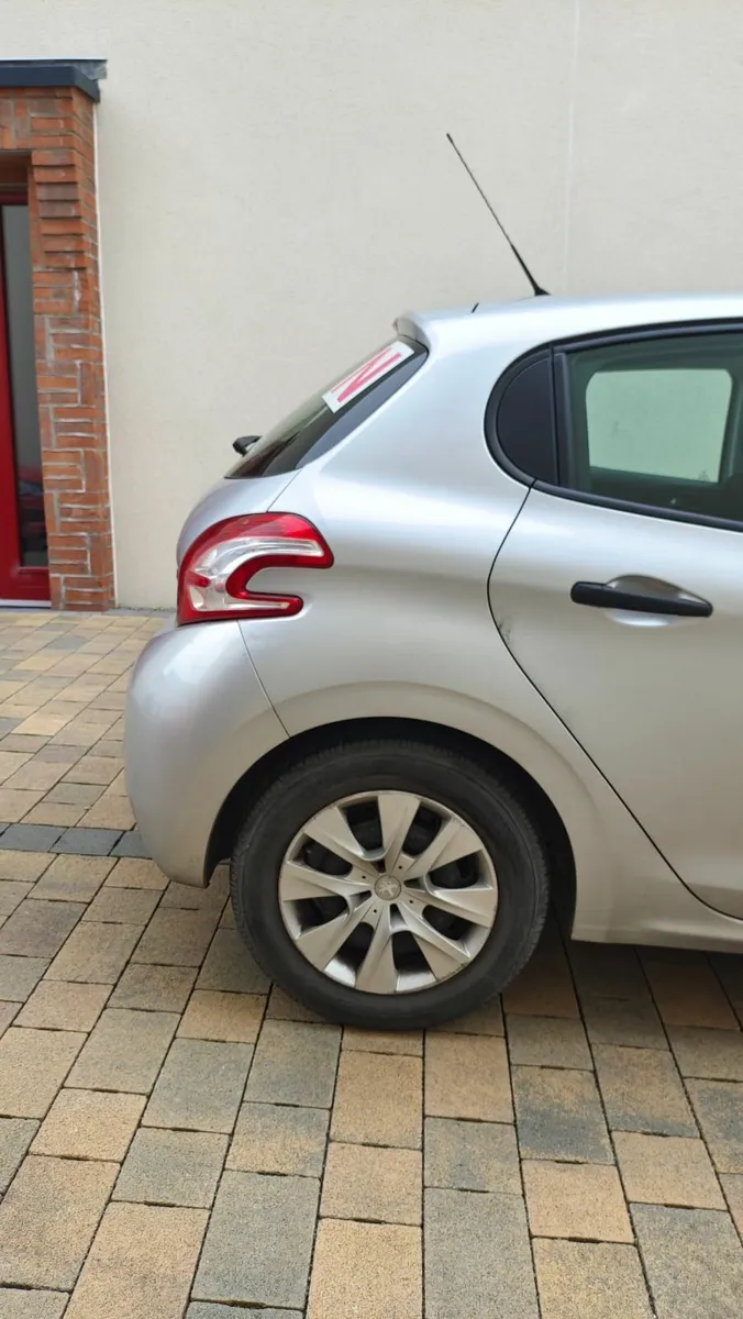 Peugeot 208 2013 1L Petrol Manual - Image 1