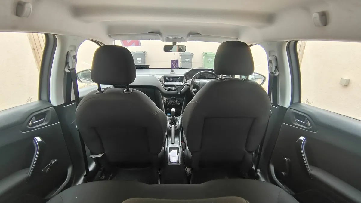 Peugeot 208 2013 1L Petrol Manual - Image 3