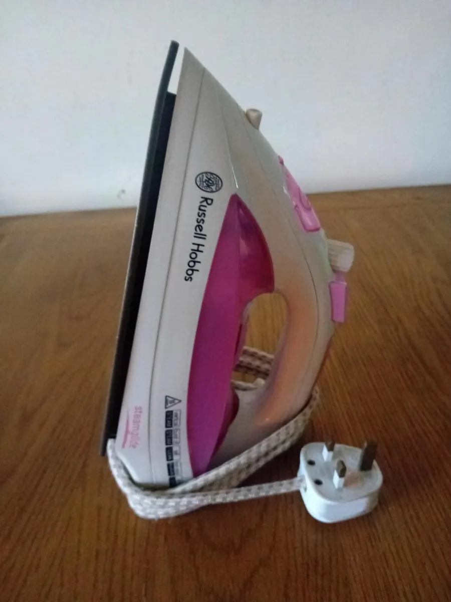 Iron (Russell Hobbs) - Image 1