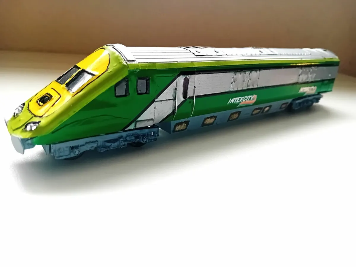 MODEL RAILWAY  IRISH   INTERCITY   C. A. F.  DVT - Image 1