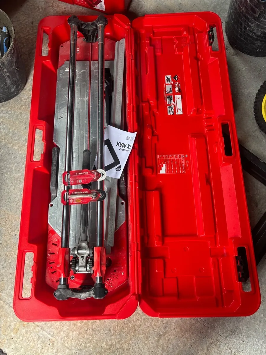 Tile Cutter - Image 1