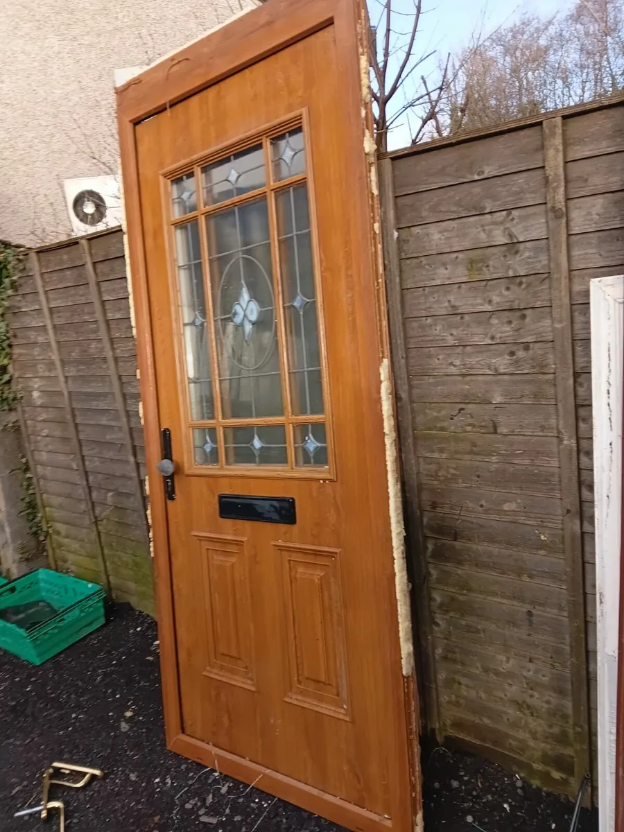 HIGH QUALITY COMPOSITE FRONT DOOR FOR SALE - Image 1