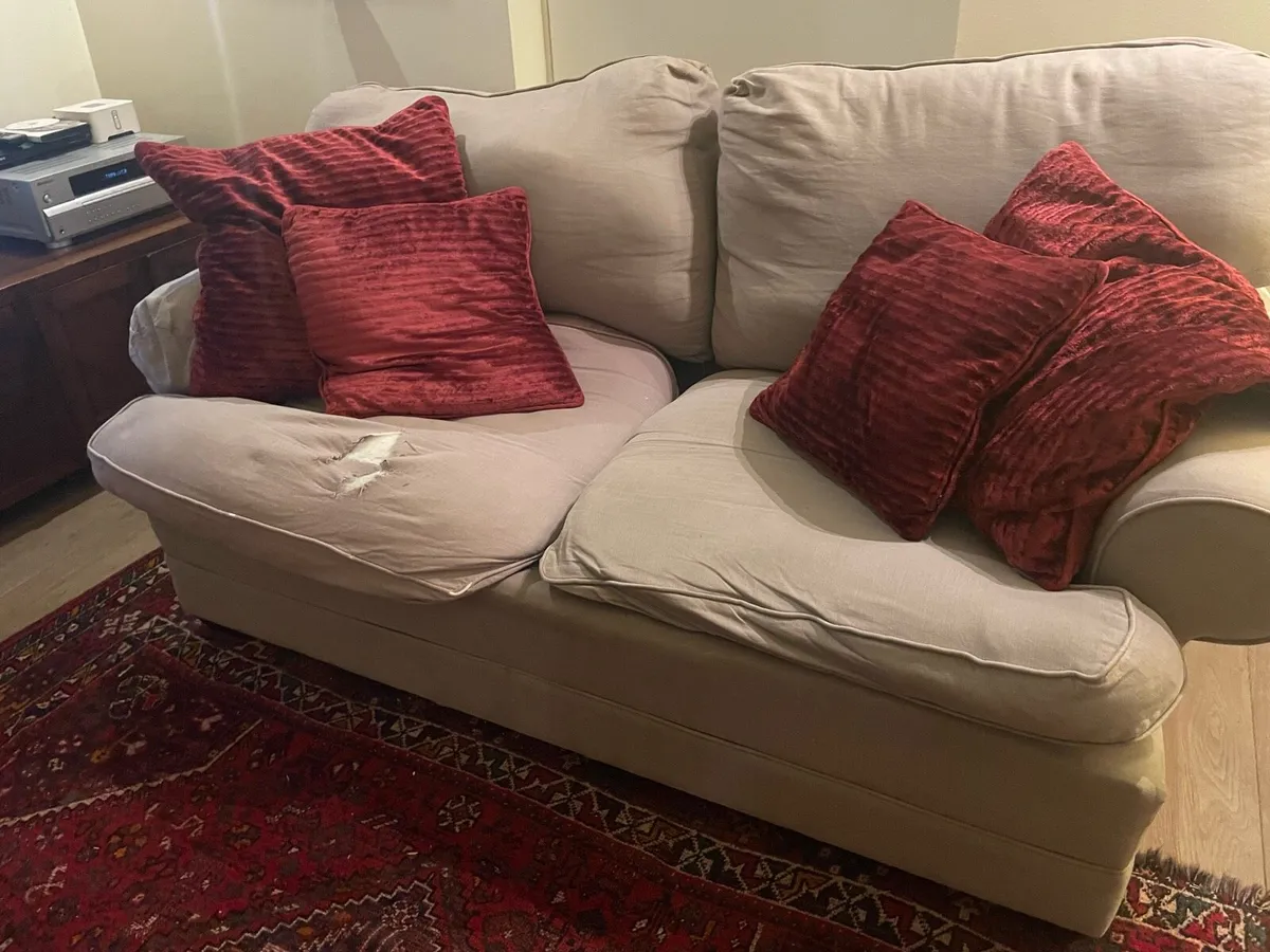 Couch - Image 3