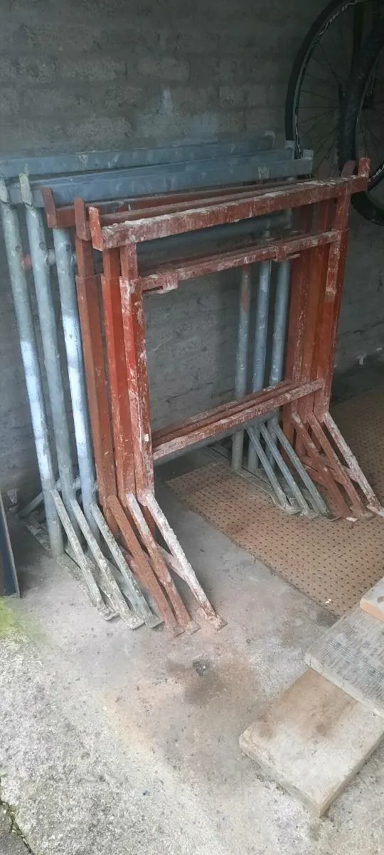 Trestles Building - Image 3