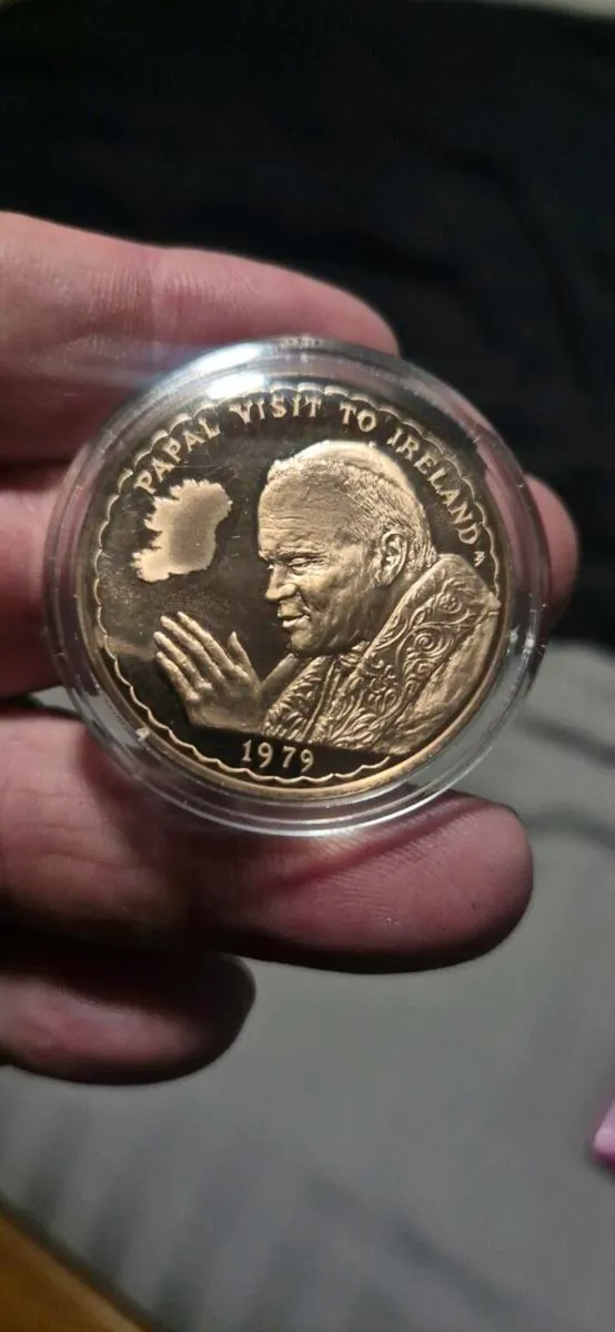 Collectable coins - Image 1