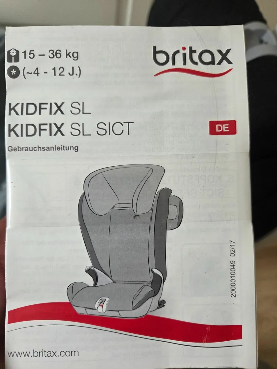 Child car seats x2 - Image 3