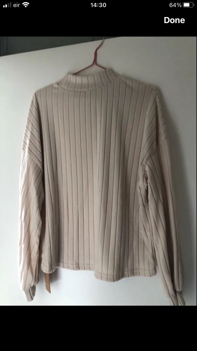 Ladies BNWT  jumper size L €3 - Image 2