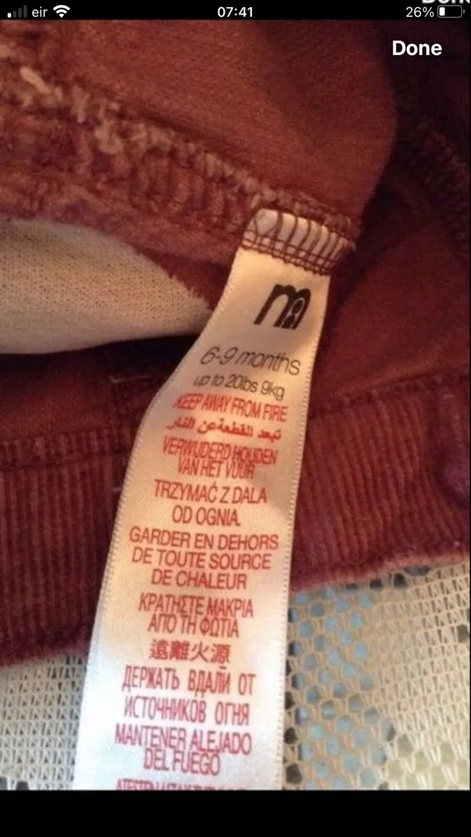 Girls cord jeans 6/9 mths €3 - Image 3