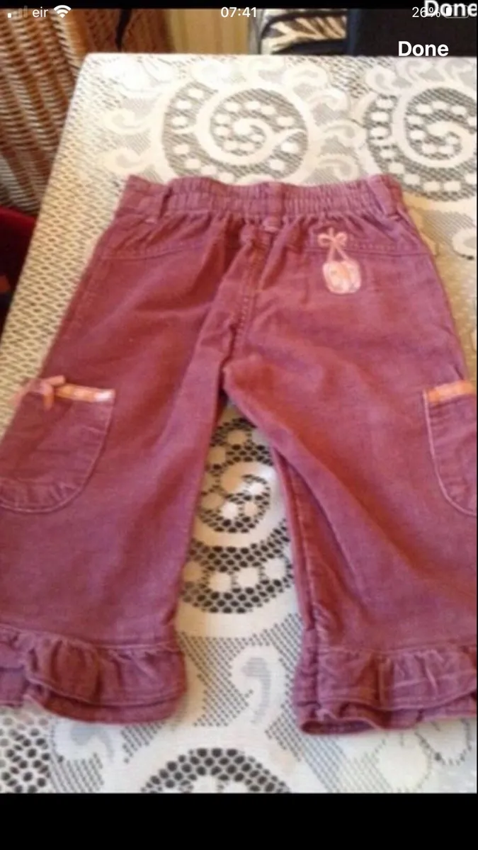 Girls cord jeans 6/9 mths €3 - Image 4