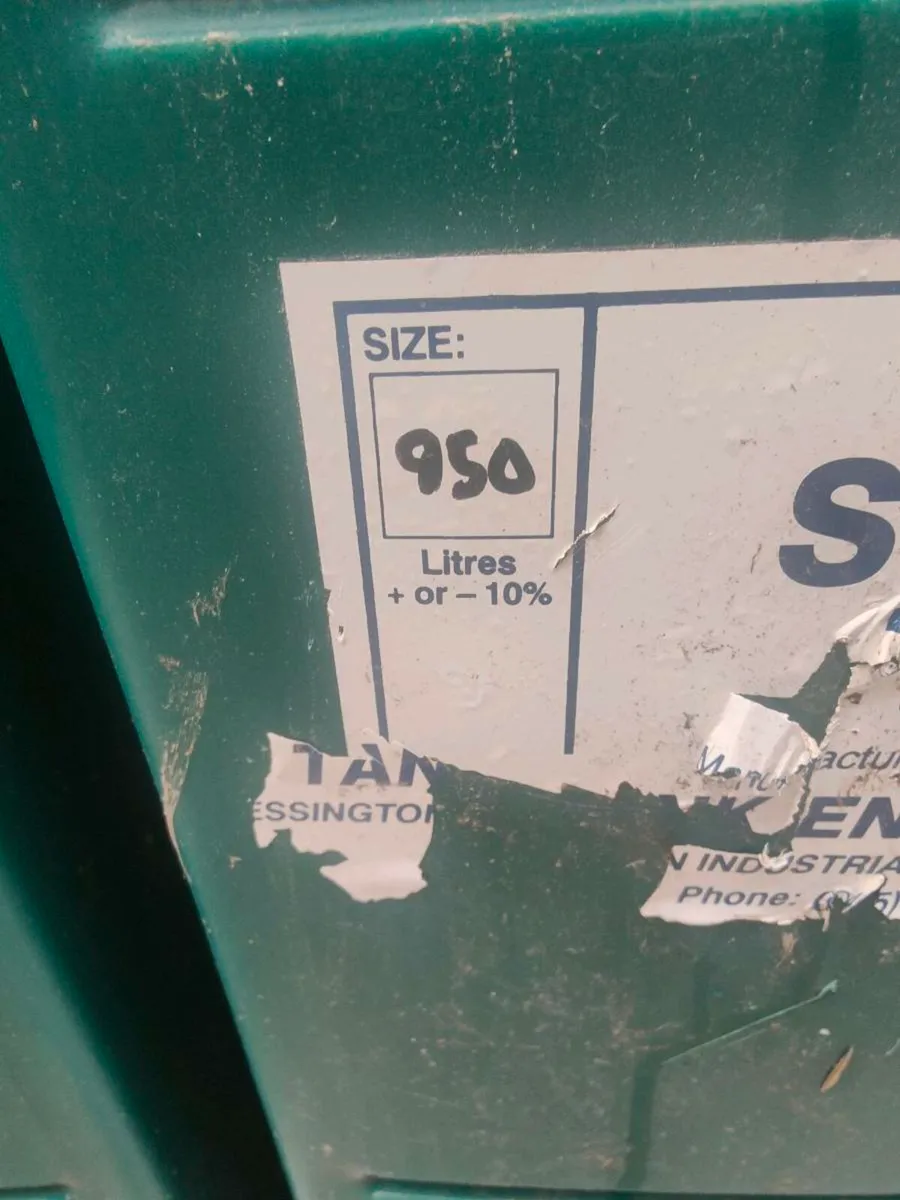 Diesel oil tank - Image 1