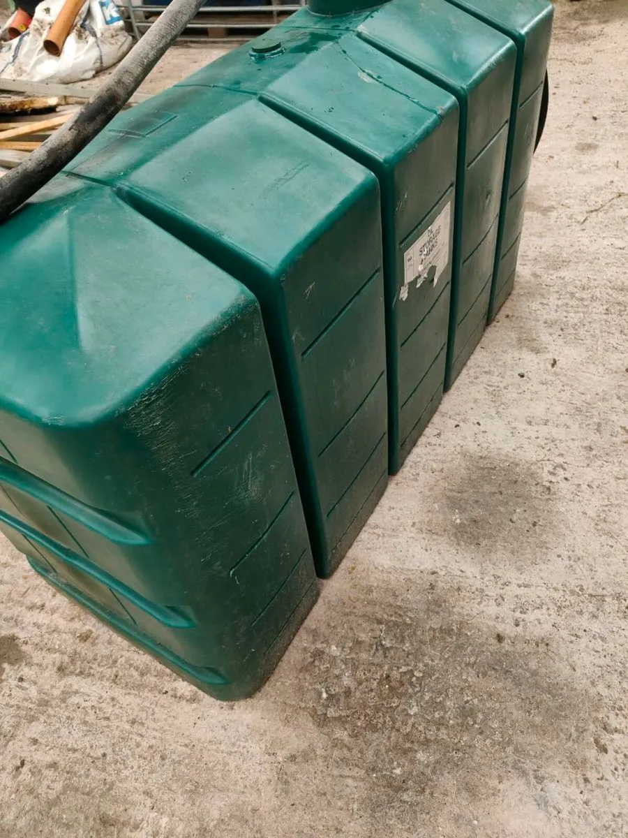 Diesel oil tank - Image 2