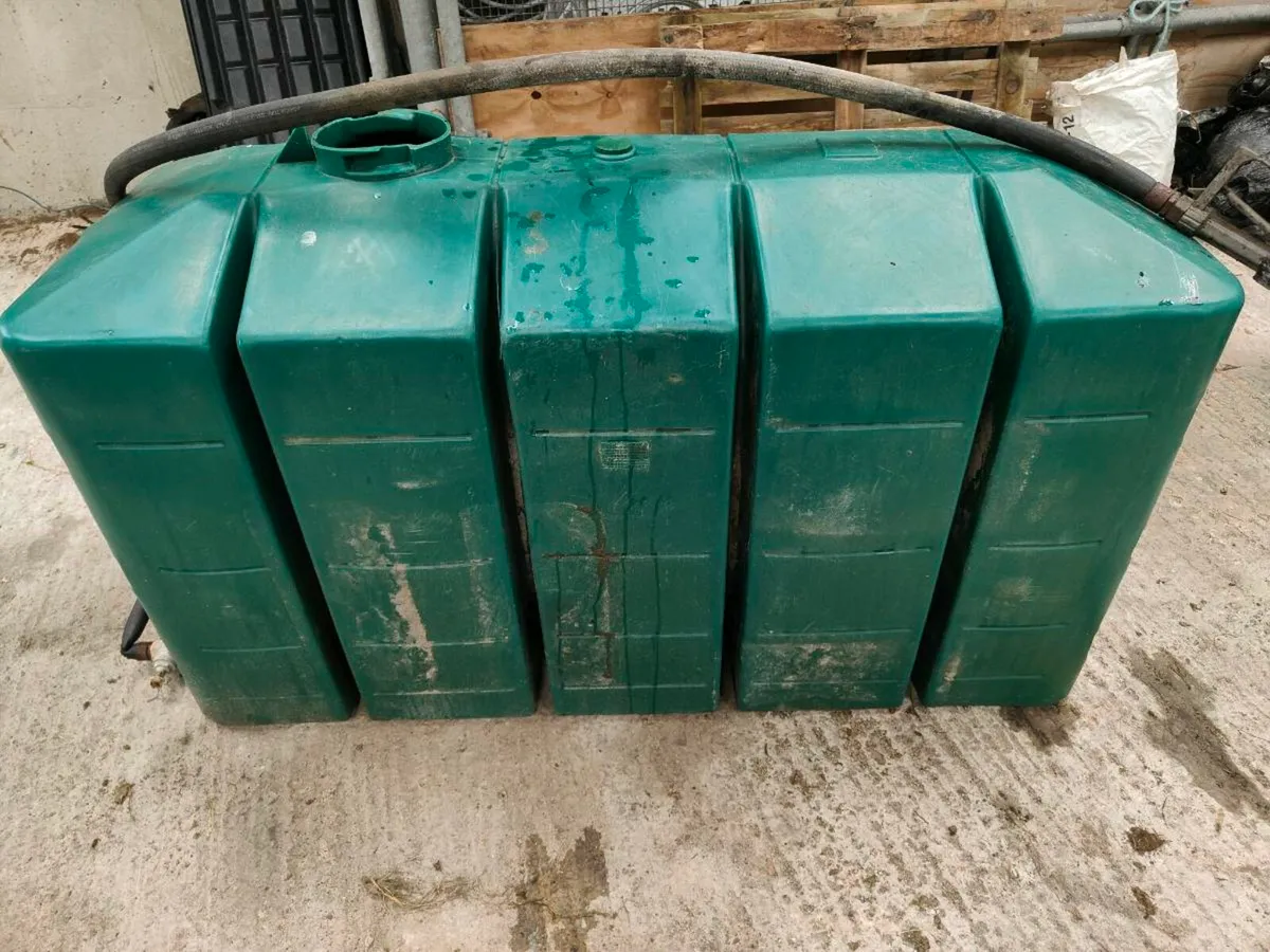 Diesel oil tank - Image 4