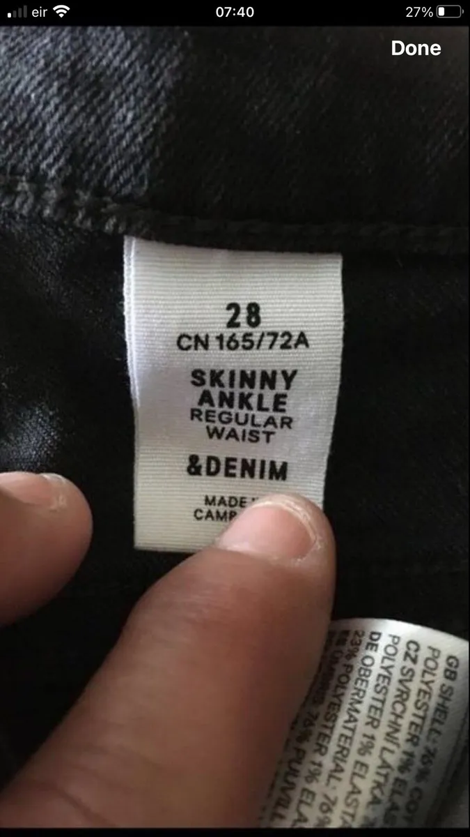 Ladies jeans W28” x L32” €5 - Image 3