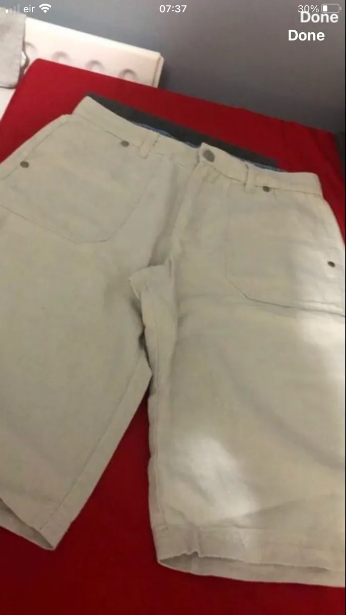 Boys shorts age 12 €3 - Image 1