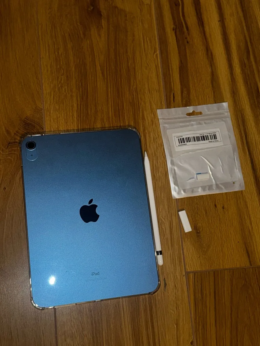 2022 Ipad 10th Gen - Image 1