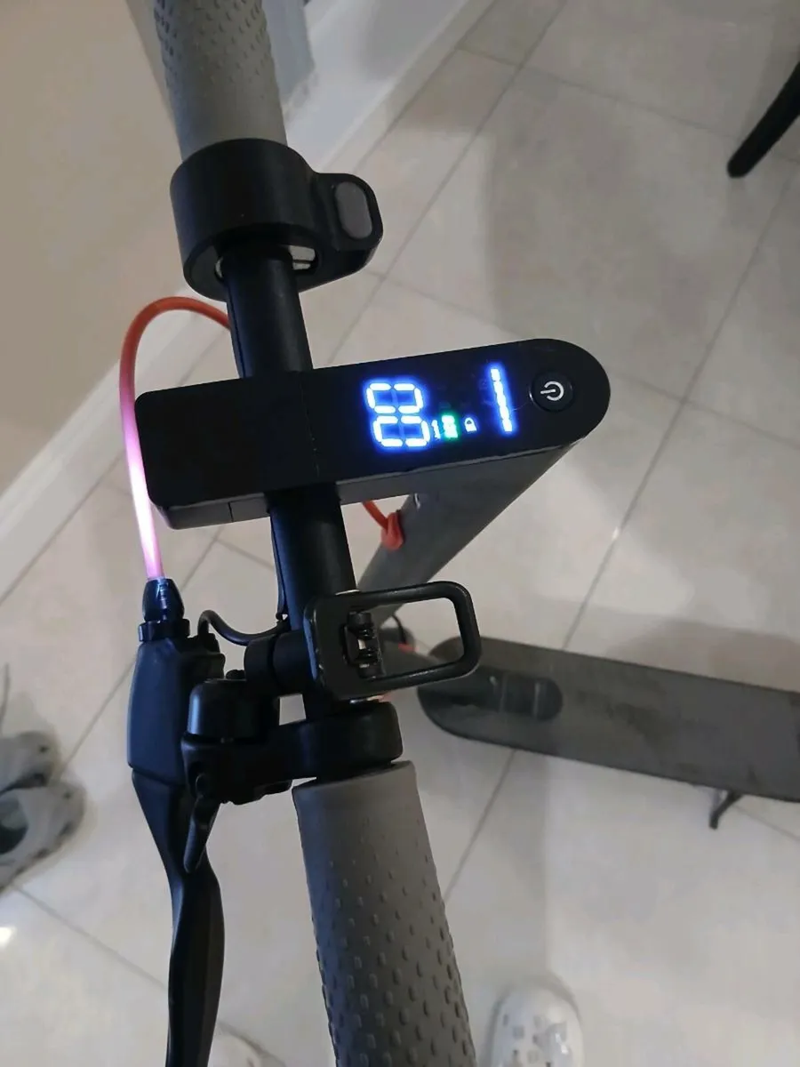 ELECTRIC SCOOTER - Image 1