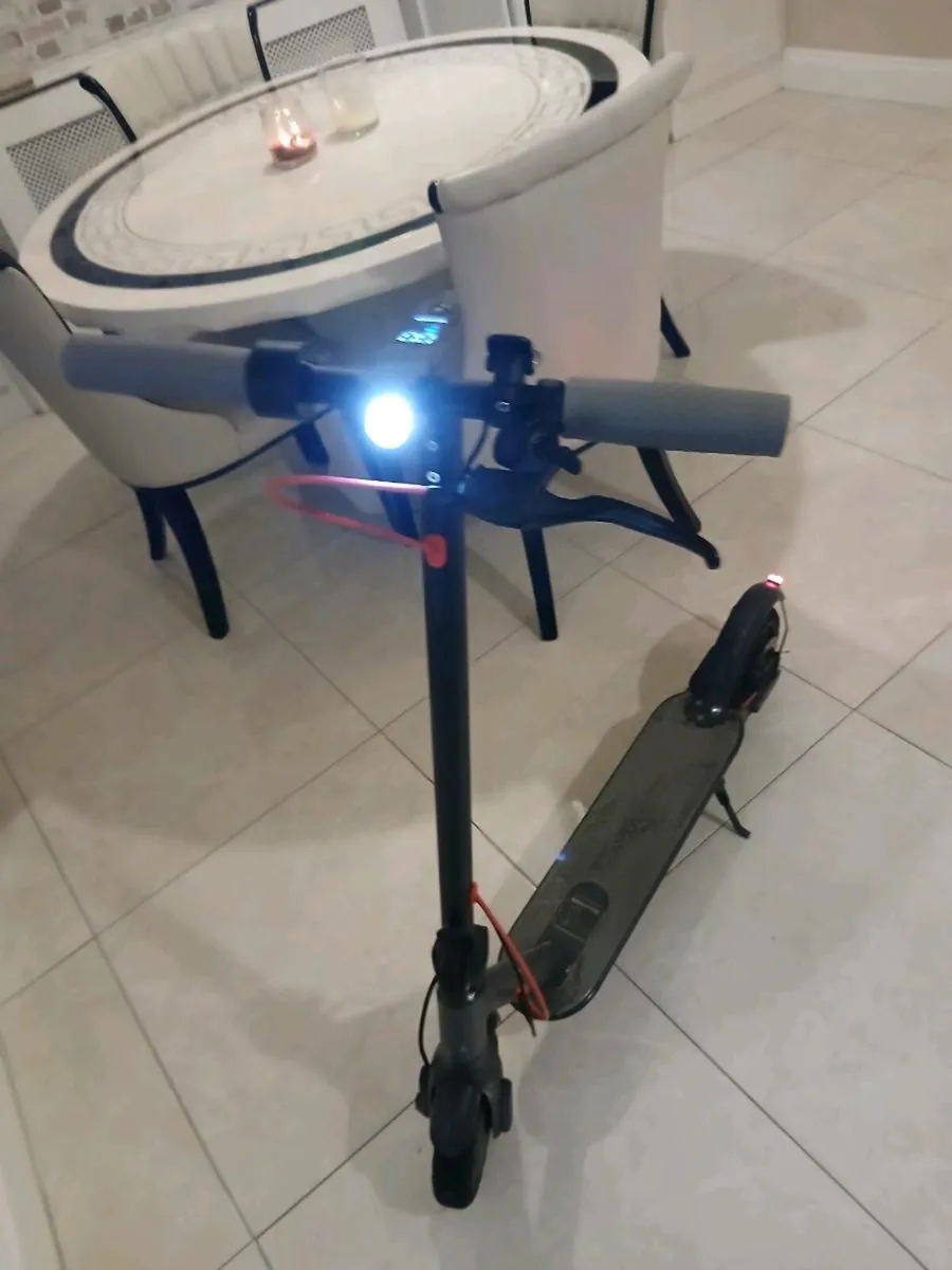 ELECTRIC SCOOTER - Image 3