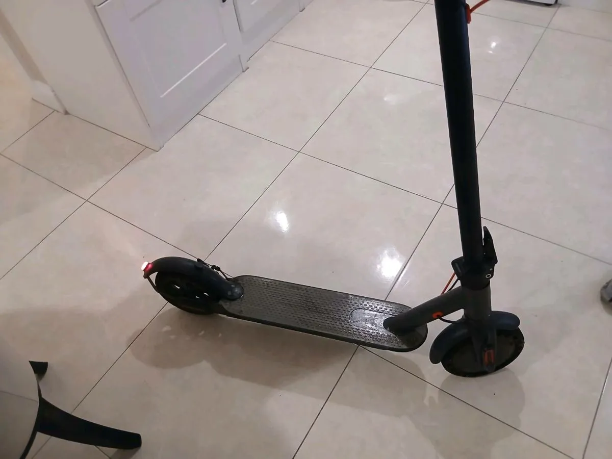 ELECTRIC SCOOTER - Image 3