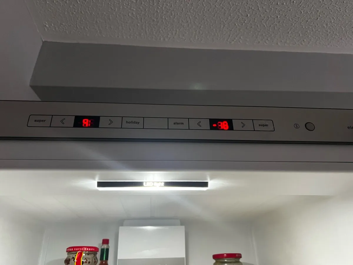 Bosch Fridge Freezer - Image 2