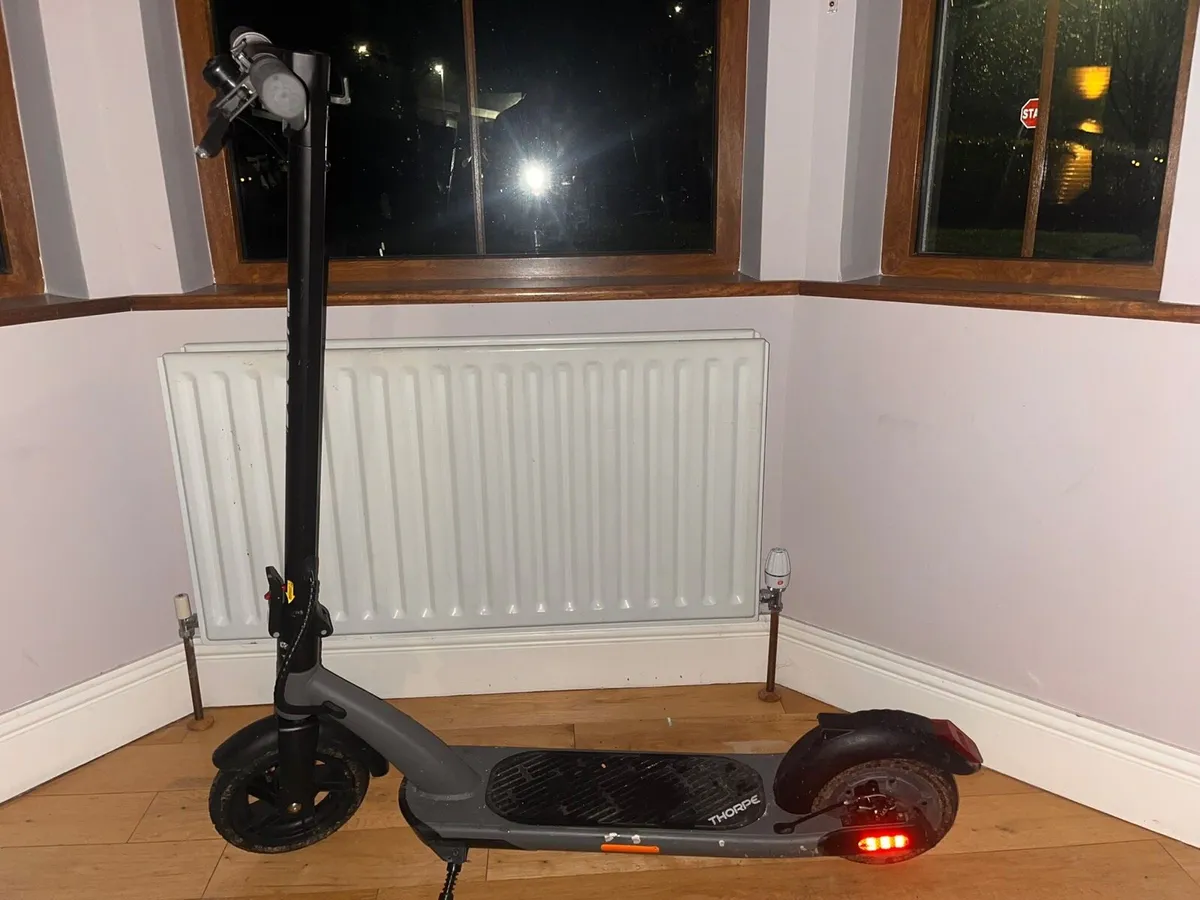 Electric scooter - Image 1