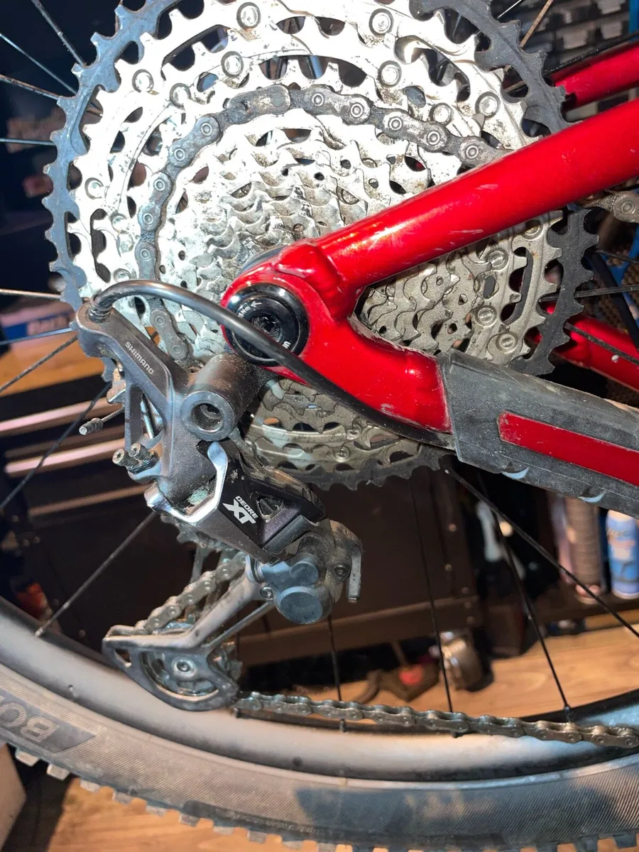 Trek Roscoe 9 Medium 2023 Crimson Red - Image 4