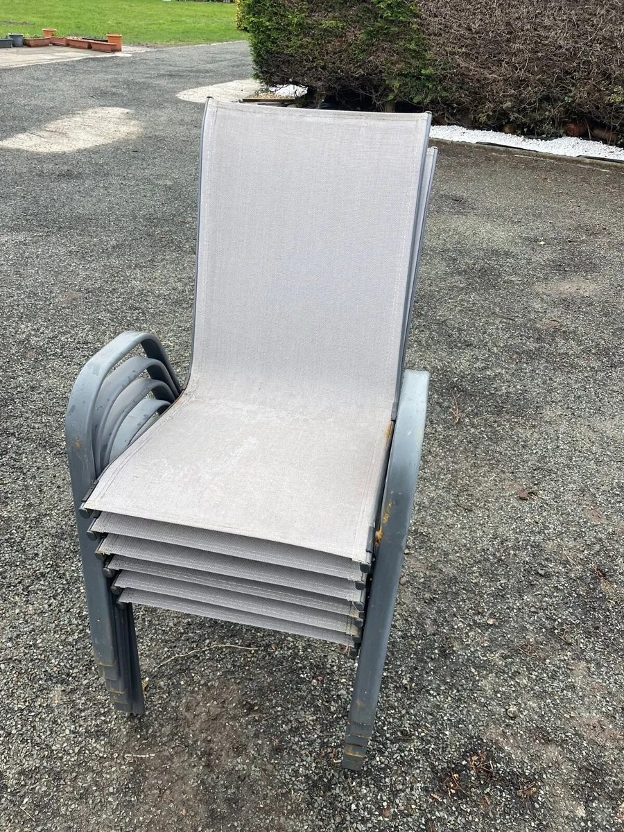6 garden chairs - Image 3
