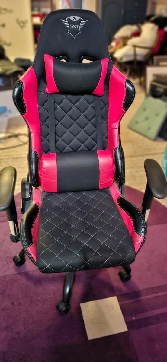 Trust GXT Gaming Chair - Image 1