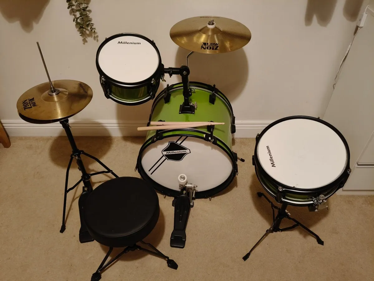 Drum set - Image 1