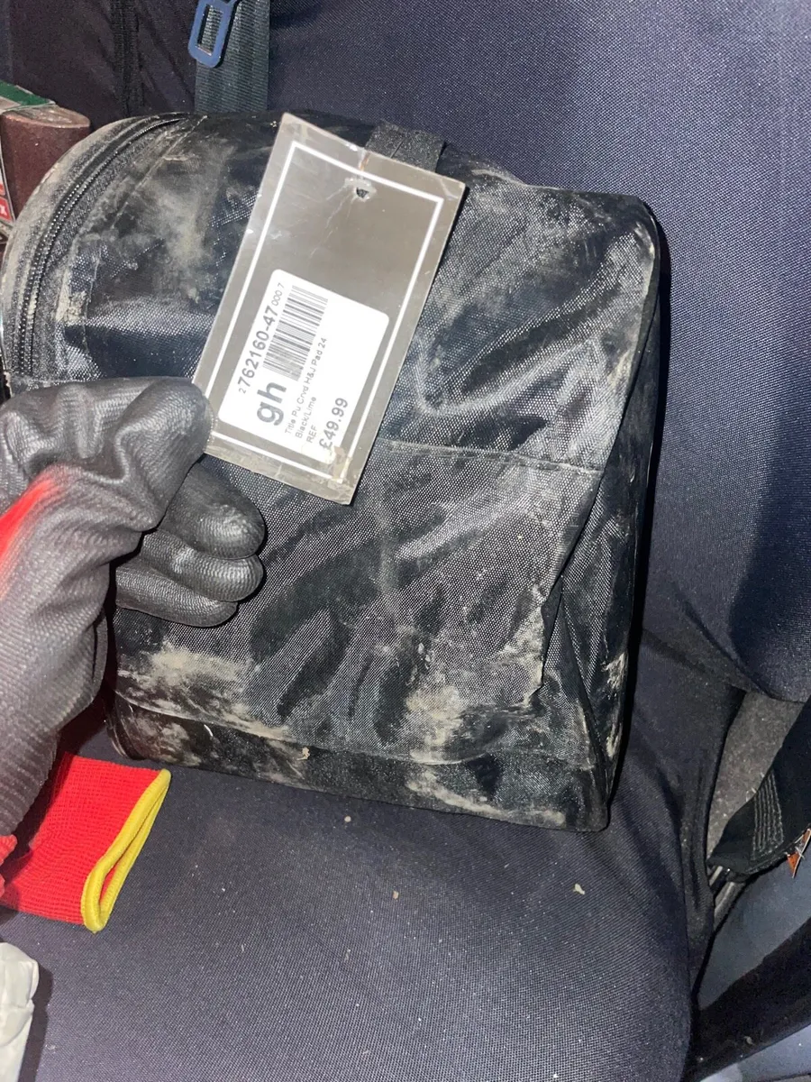 Boxing equipment €15 new - Image 2