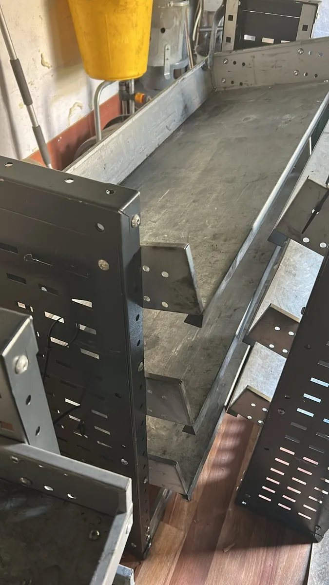Van shelving - Image 1