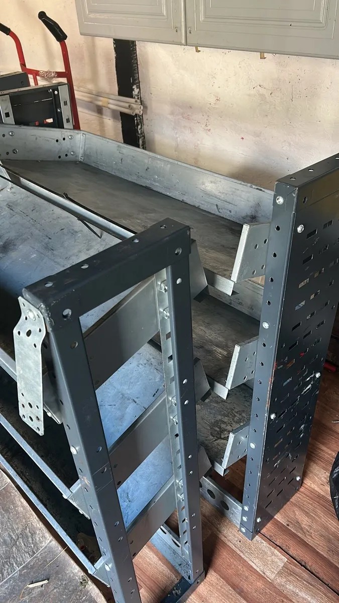 Van shelving - Image 2