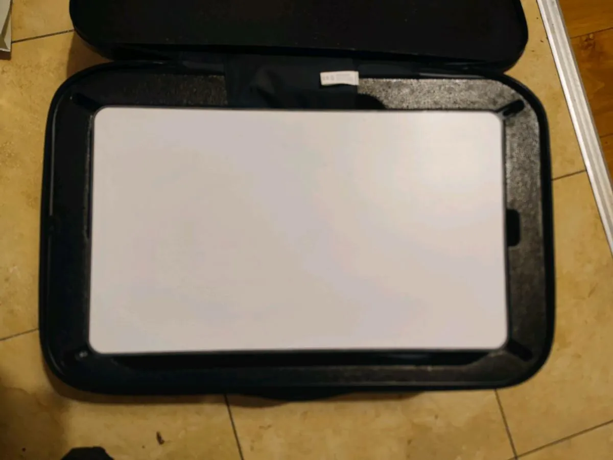 Starlink Standard Kit (Rectangular, Gen 2) - Image 1