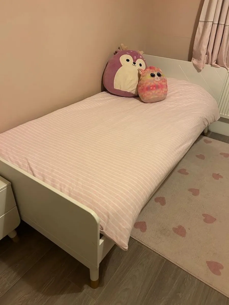 Kids bed - Image 1