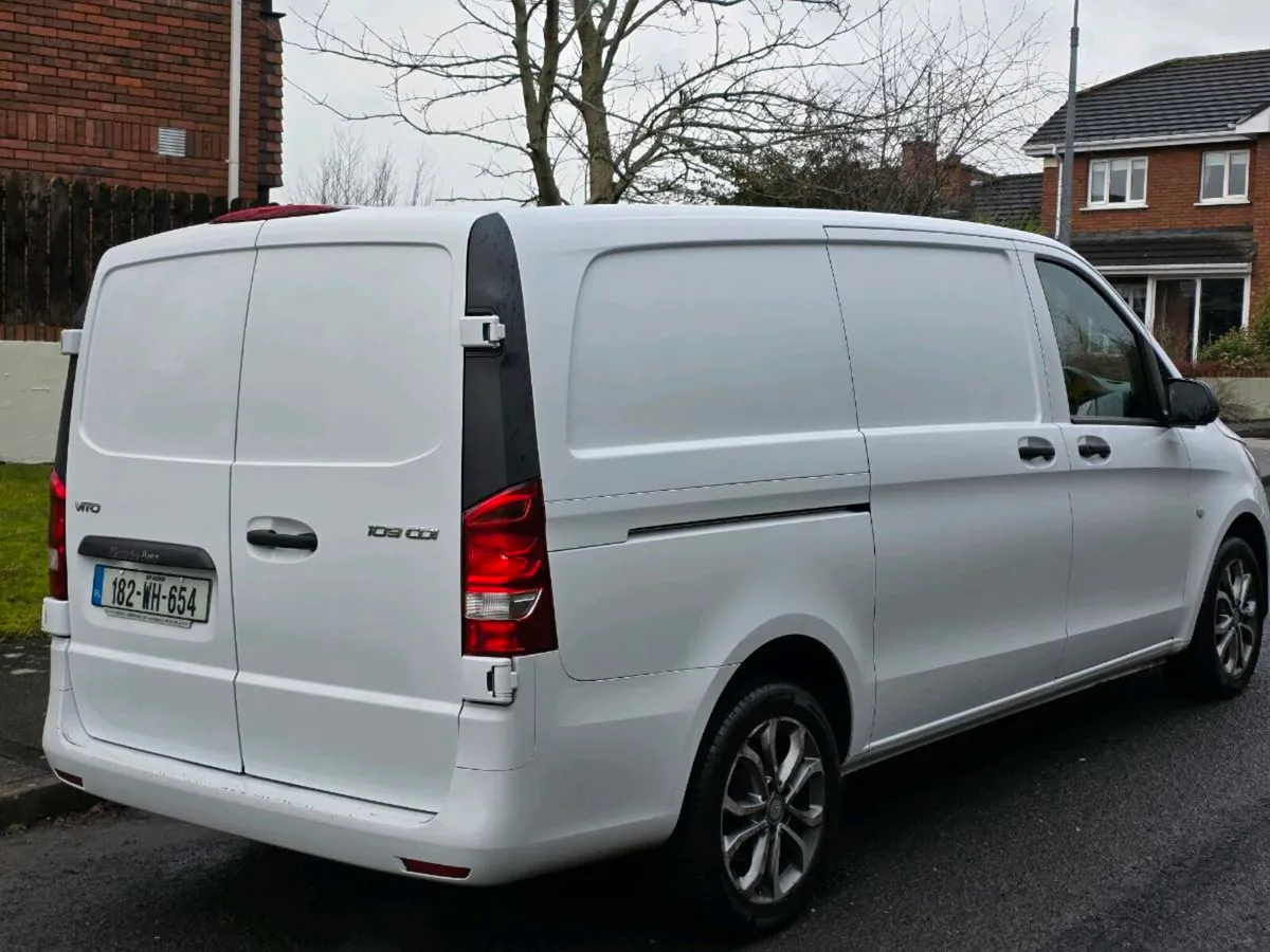 182 MERCEDES VITO 109 2 SLIDING DOOR LOW MILES! - Image 3