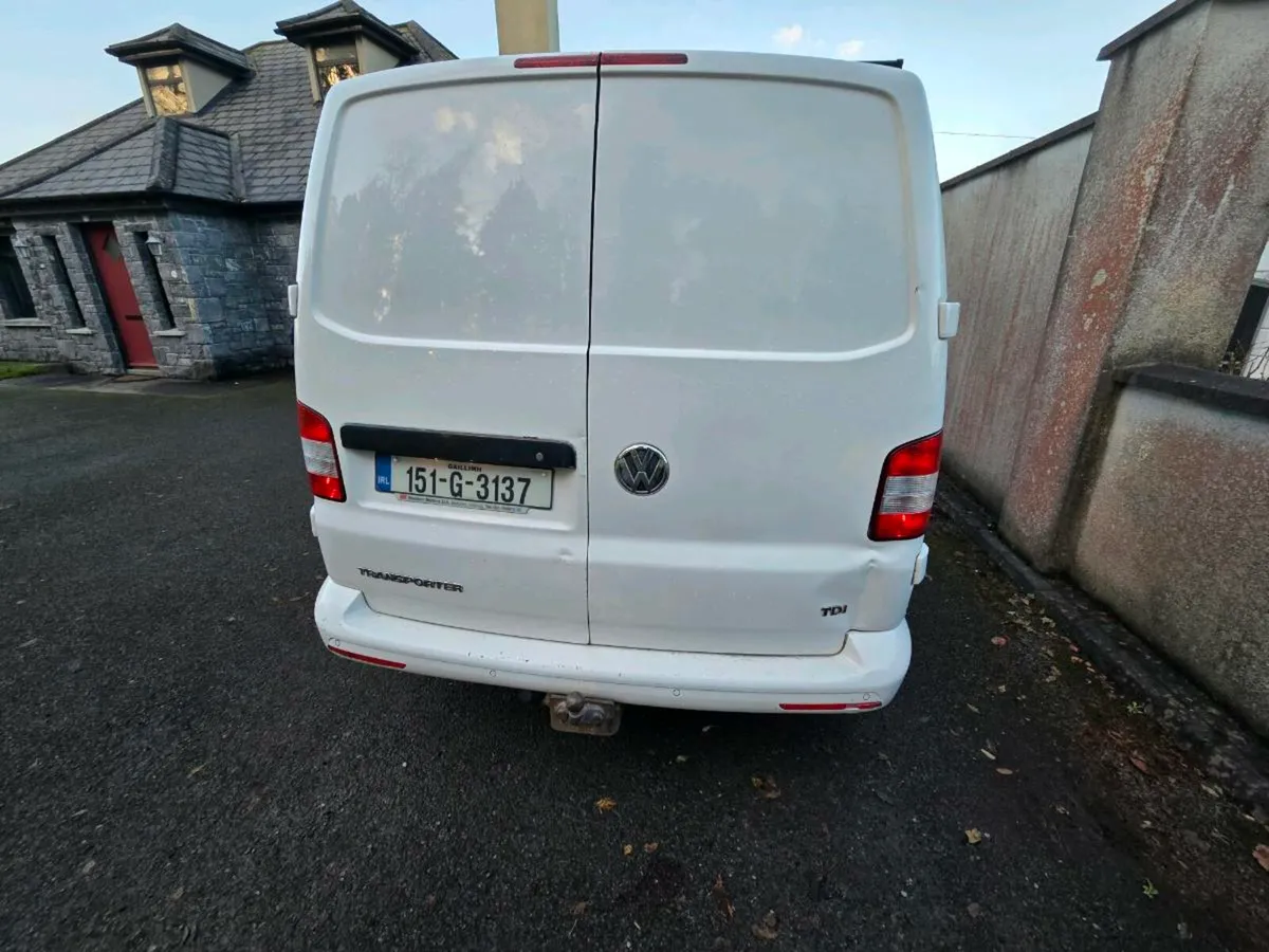 2015 volkswagen transporter - Image 4