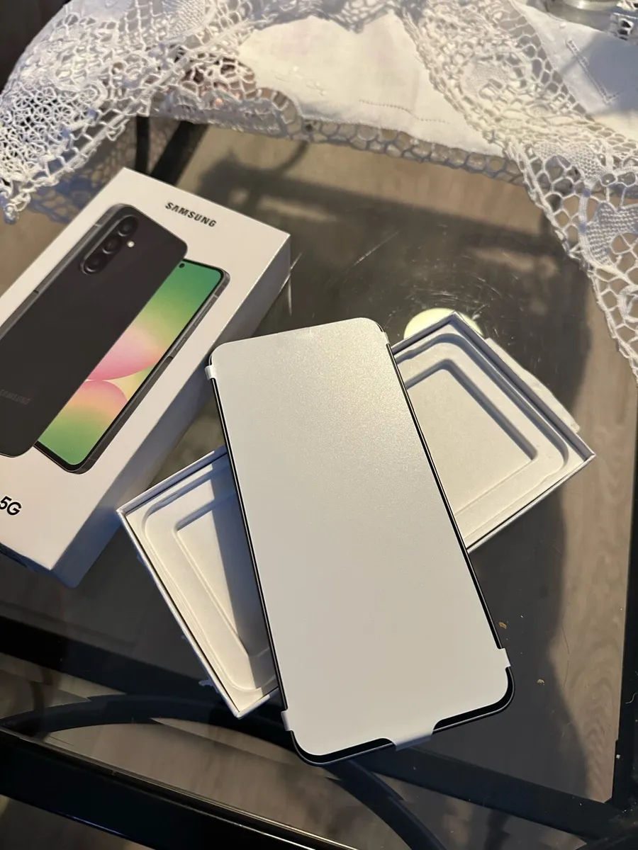 Samsung Galaxy A56 5G - Image 3